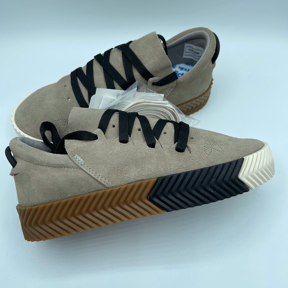 AW SKATE SNEAKERS - Picture 2 of 7